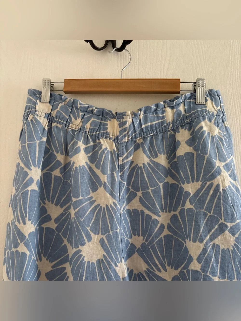 NWOT H&M 100% Linen Printed Pants Size L